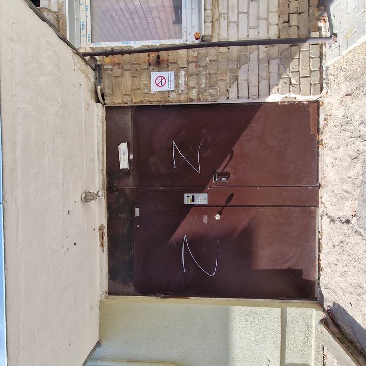 Klaipėdiečių turtas apipaišytas „Z“ raidėmis.