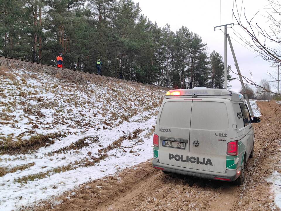 Kaune traukinys mirtinai sužalojo vyrą