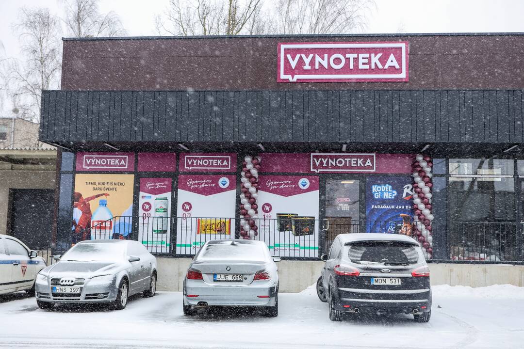 Įvairovė: čia rasite didelė prekių pasirinkimą, patrauklias kainas, geras nuolaidas ir profesionalų, draugišką personalą.