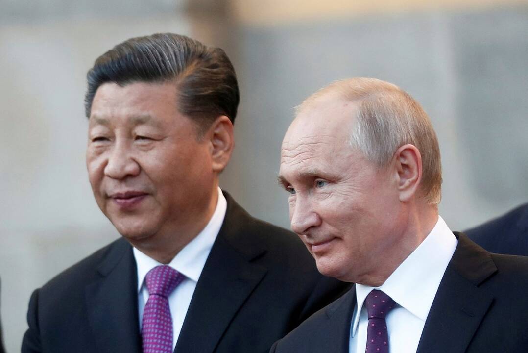 Iš kairės: Xi Jinpingas ir Vladimiras Putinas.