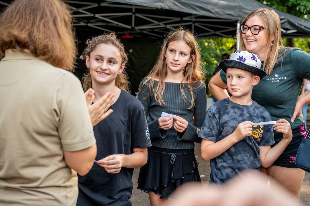 Skambantis Kadagių slėnis