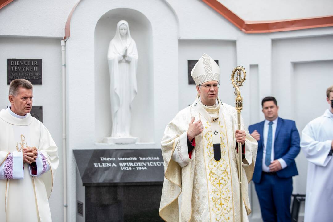 Dievo tarnaitės E. Spirgevičiūtės palaikų perlaidojimas