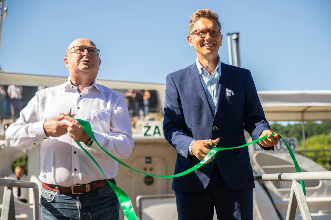 Kaune pristatytas pramoginis laivas „Žalgiris“