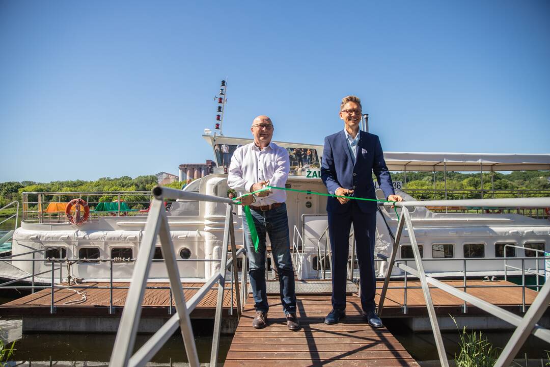 Kaune pristatytas pramoginis laivas „Žalgiris“