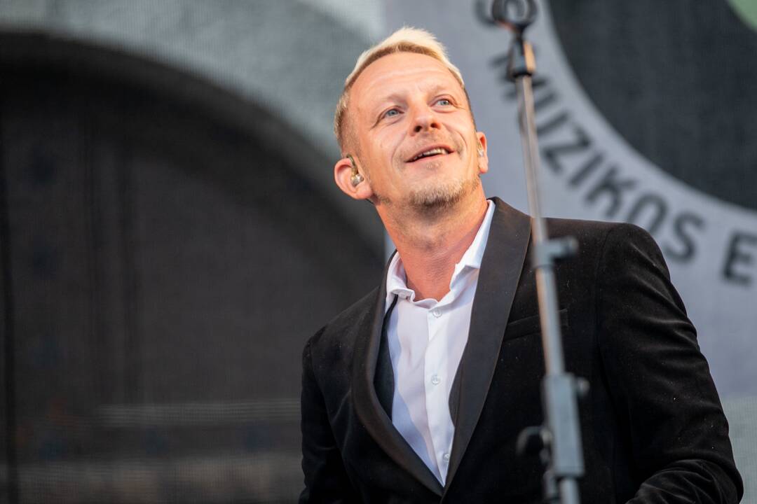 Pažaislio Liepų alėjos vakaras su „Biplan“ ir Karina Krysko