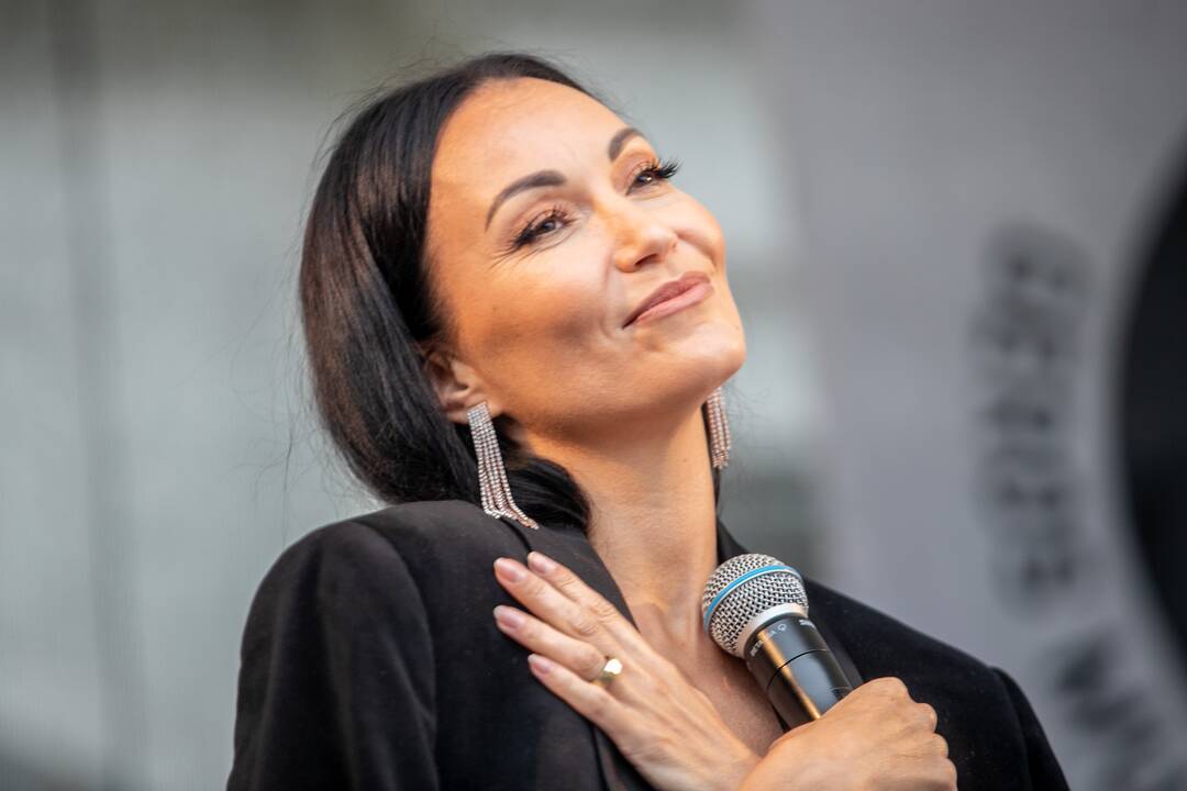 Pažaislio Liepų alėjos vakaras su „Biplan“ ir Karina Krysko