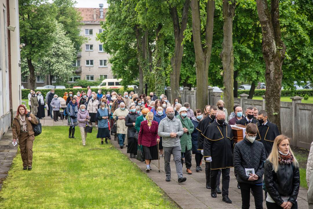 Dievo tarnaitės E. Spirgevičiūtės palaikų perlaidojimas