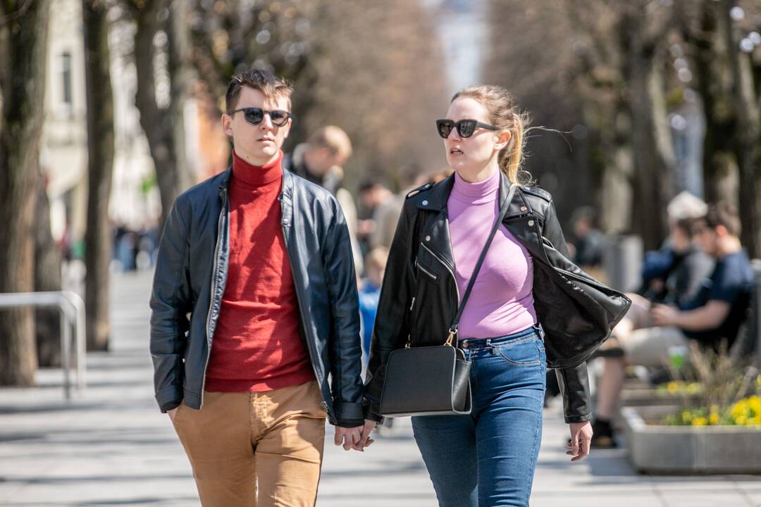 Kauniečiai džiaugėsi pavasarišku sekmadieniu