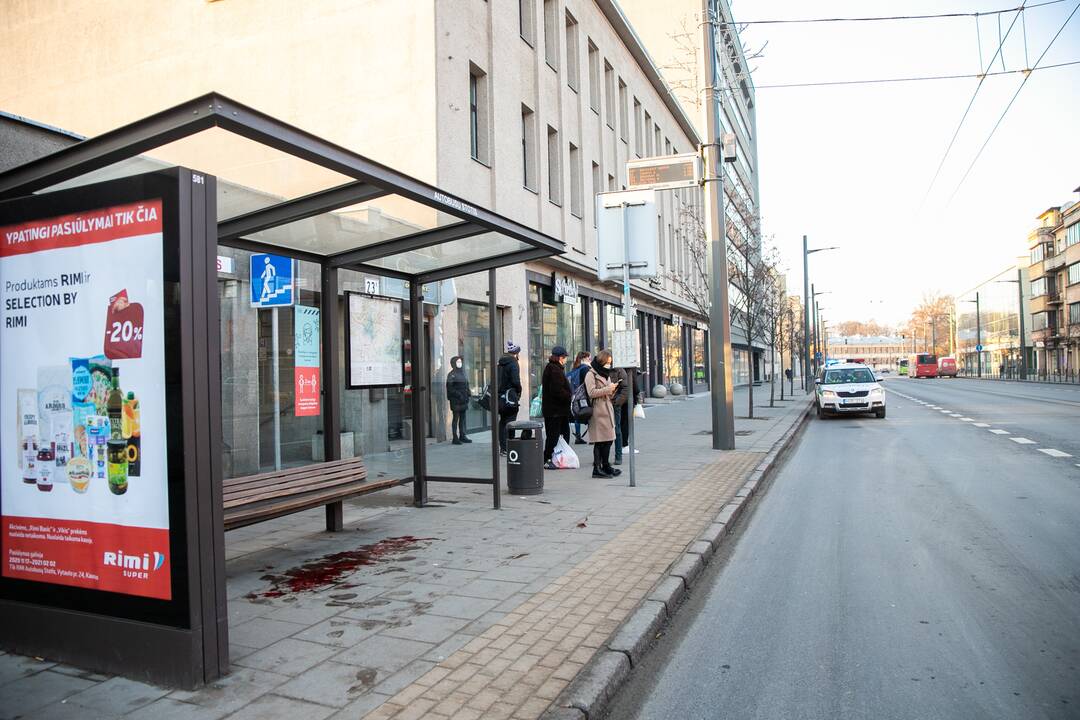 Kraujo klanas prie Kauno autobusų stoties