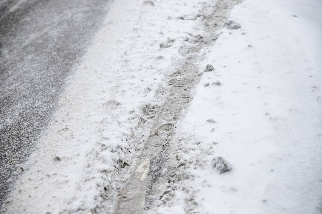 Sudėtingos eismo sąlygos Kauno keliuose