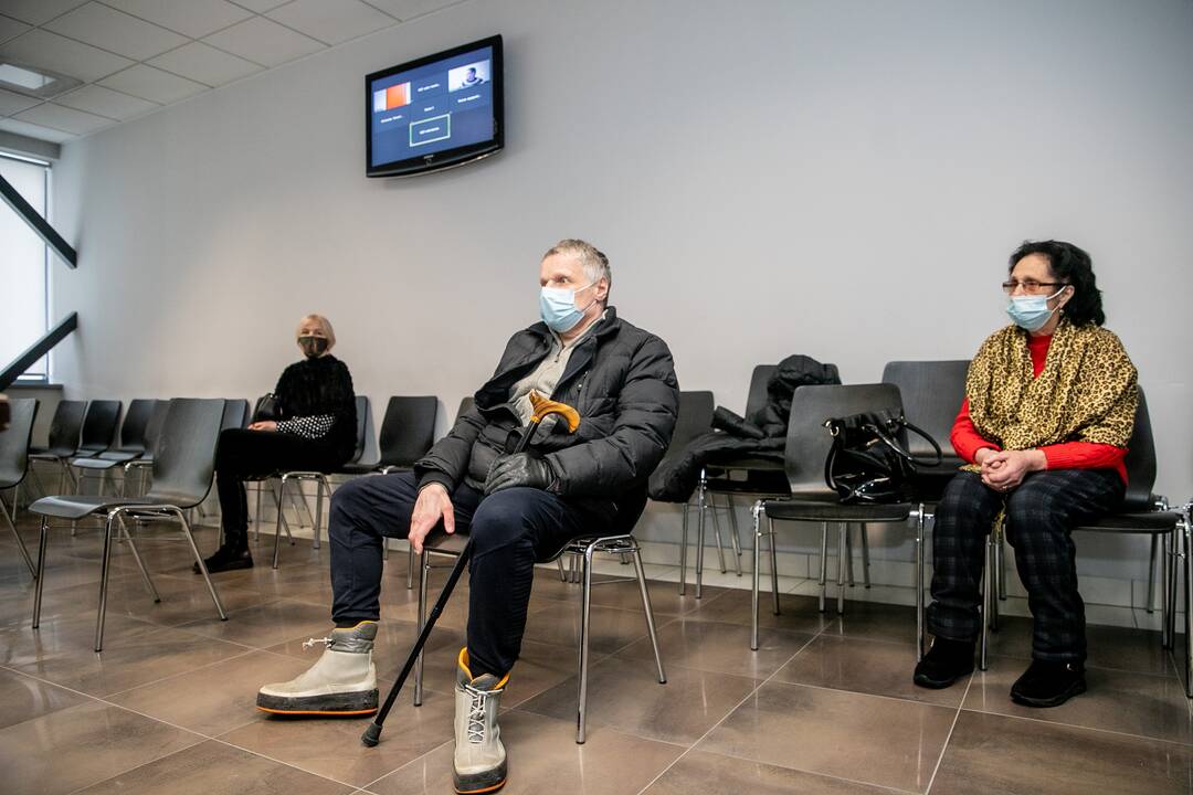 H. Daktaras vėl veržiasi į laisvę