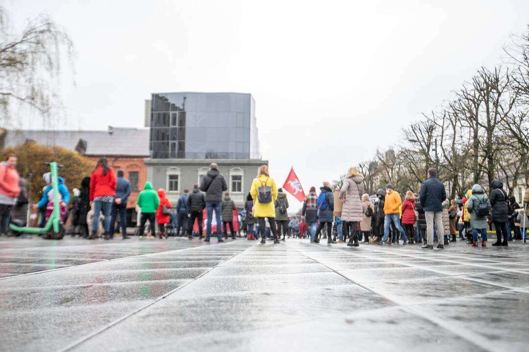 Tėvų protestas prieš vaikų testavimą
