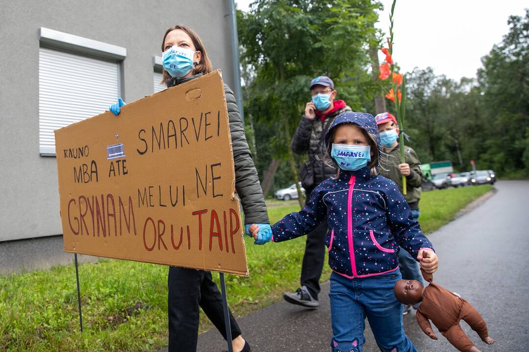 Gyventojai reikalauja uždaryti Kauno MBA