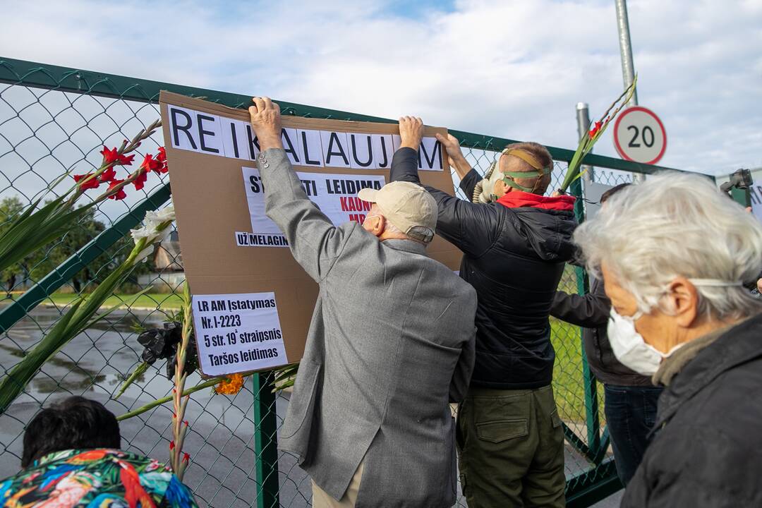 Gyventojai reikalauja uždaryti Kauno MBA
