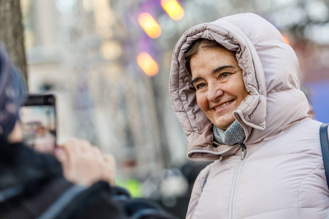 Skulptūros „ė“ raidei atidengimo renginys Studentų skvere