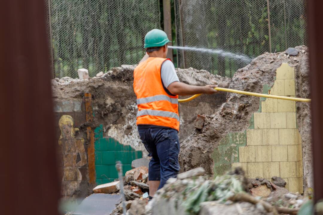 Vaižganto gatvėje nugriautas namas