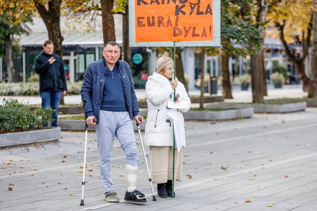 Kaune surengtas mitingas prieš skurdą