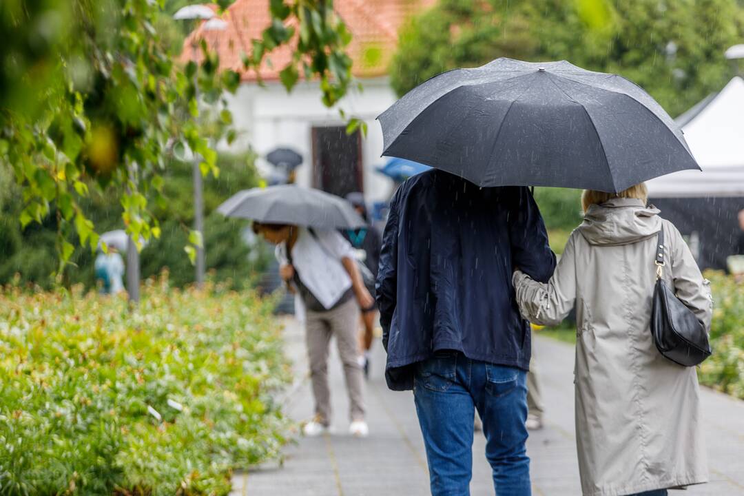 „Kvapų naktis“ VDU Botanikos sode