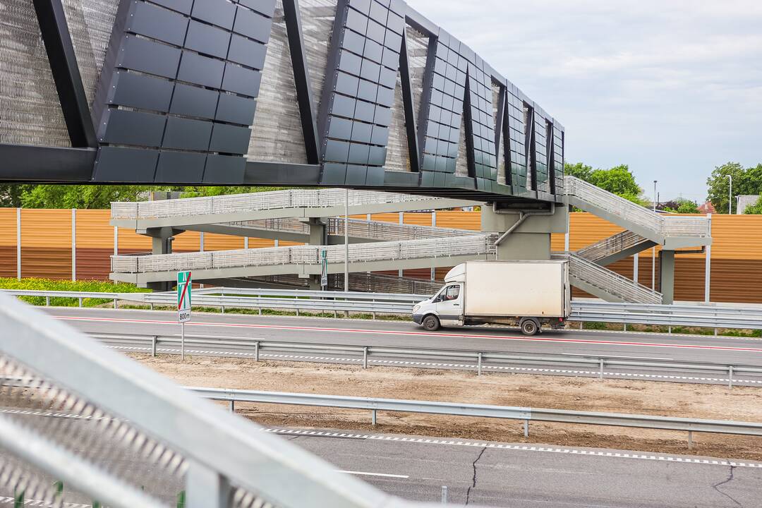 Magistralėje ties Giraite atidarytas viadukas