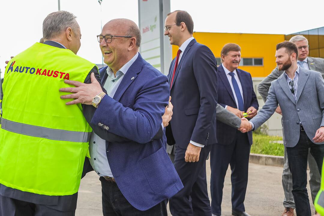 Magistralėje ties Giraite atidarytas viadukas