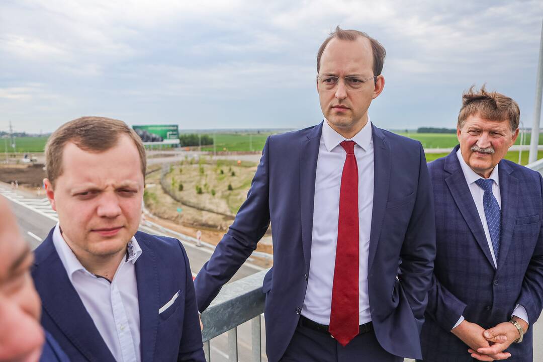 Magistralėje ties Giraite atidarytas viadukas