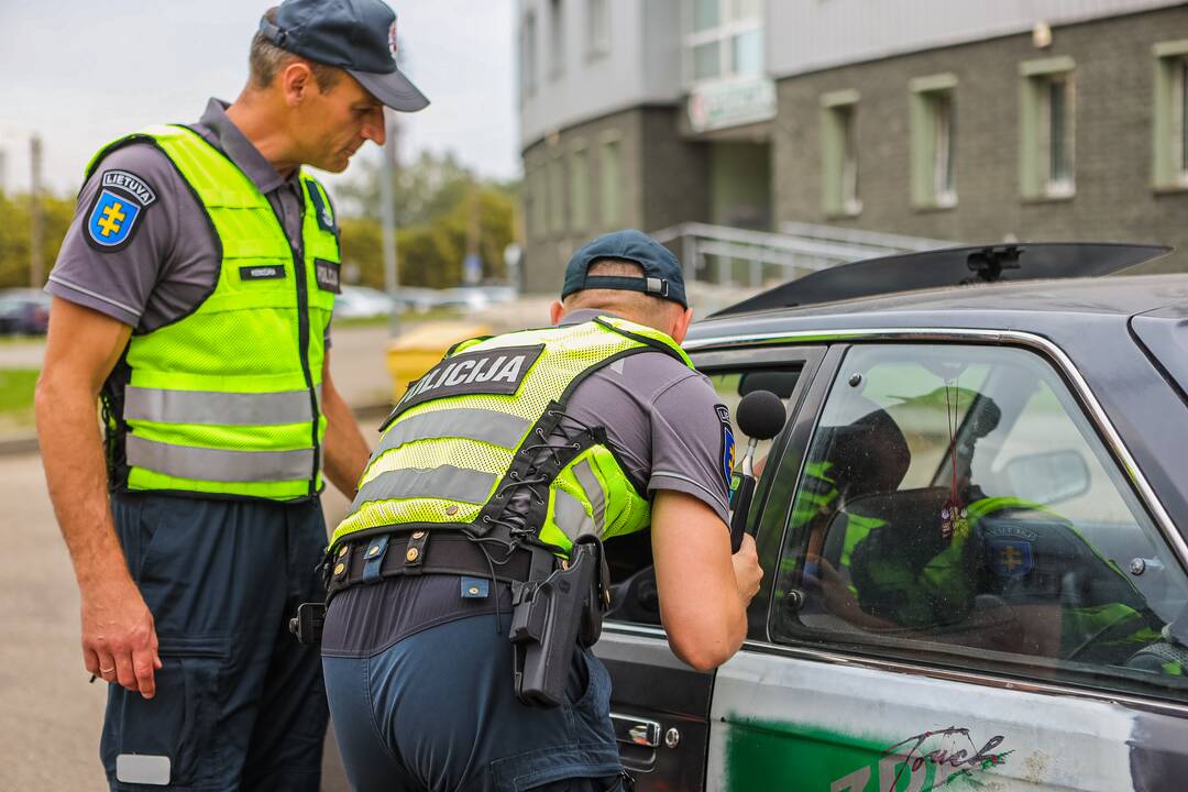 Transporto priemonių triukšmo lygio patikra