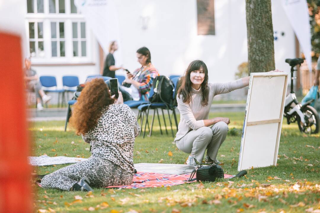 Pelėdų kalne siekia Lietuvos meno pikniko rekordo