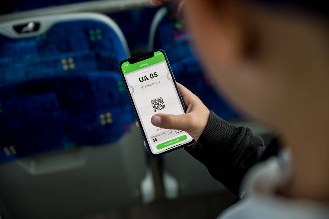 Prasidėjus mokslo metams moksleiviai grįžta į viešąjį transoortą.