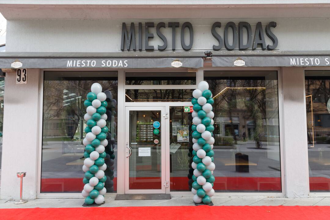 Restoranas: „Miesto sodas“ – modernus, atjaunėjęs, suteikiantis lankytojams nepamirštamų emocijų, naujų gurmaniškų atradimų.