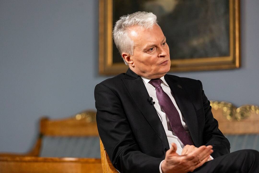 Prezidentas  išreiškė griežtą nuomonę: vien „Sodra“ gyvas nebūsi
