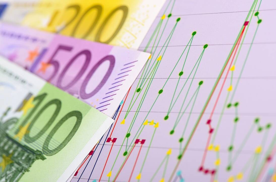 Valdžios sektoriaus biudžeto deficitas ir skolos: kiek siekė praėjusiais metais?