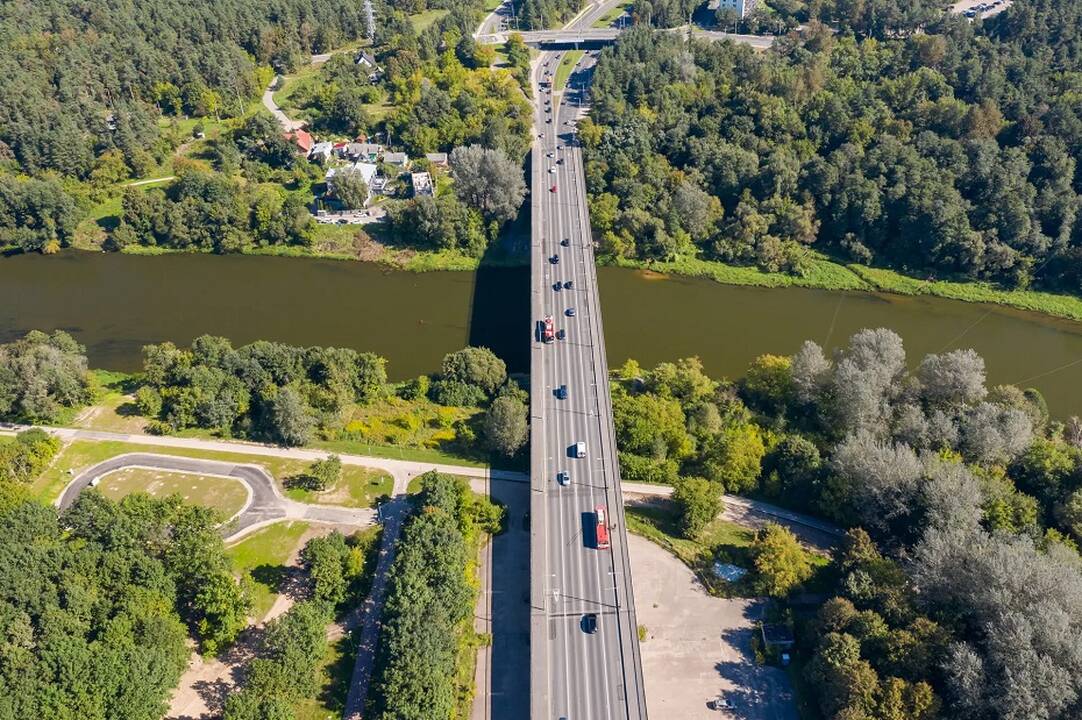 Vilniuje pradedamas rekonstruoti dar vienas tiltas: bus eismo ribojimų