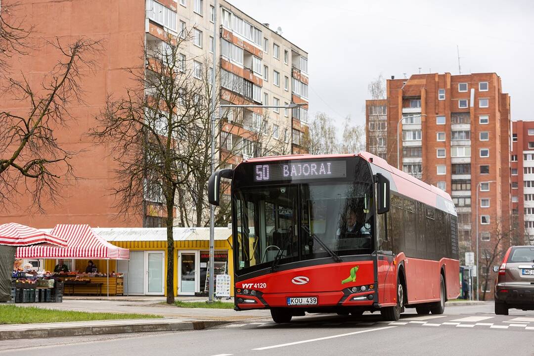 Benkunskas siūlo grąžinti pusvalandžio trukmės Vilniaus viešojo transporto bilietą