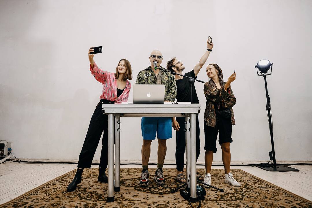 Interaktyvu: asmenukės – būtina „Selfie Concert“ sąlyga.
