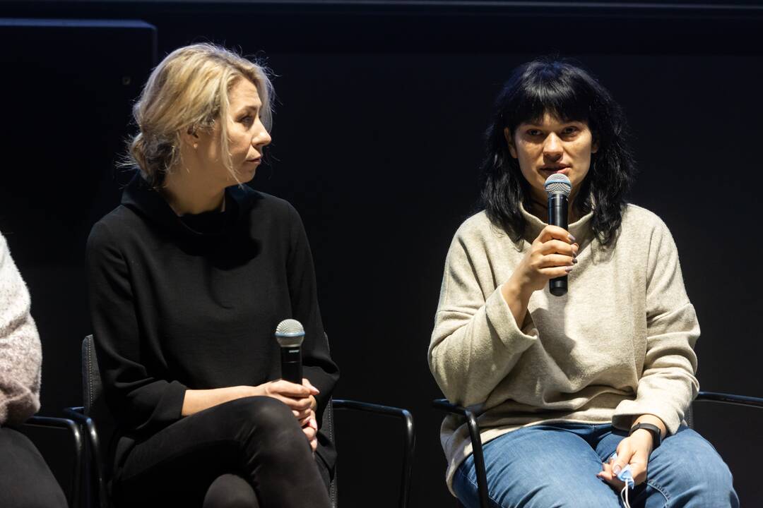 Dokumentinio filmo „Mėlyna kaip apelsinas žemė“ herojų konferencija