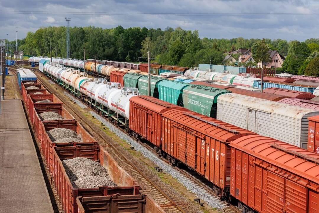 Bankai nekeičia savo pozicijos dėl mokėjimų už Kaliningrado tranzitą