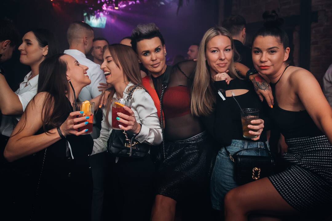 Naktinio klubo „Mistika“ atidarymas