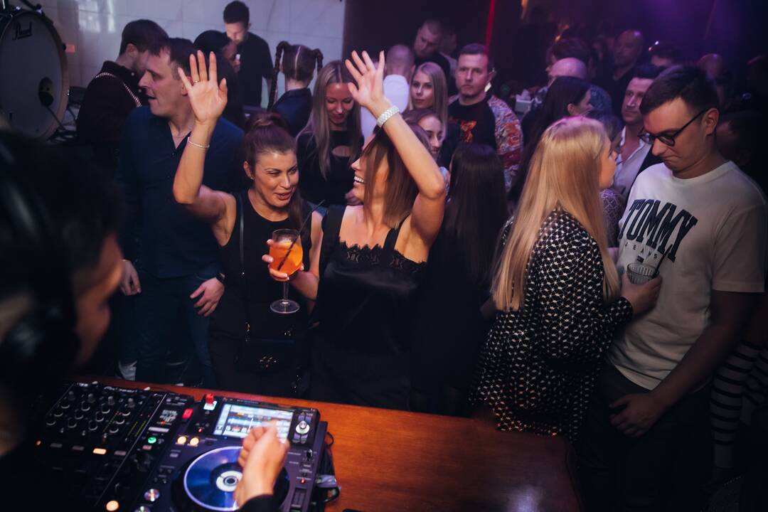 Naktinio klubo „Mistika“ atidarymas