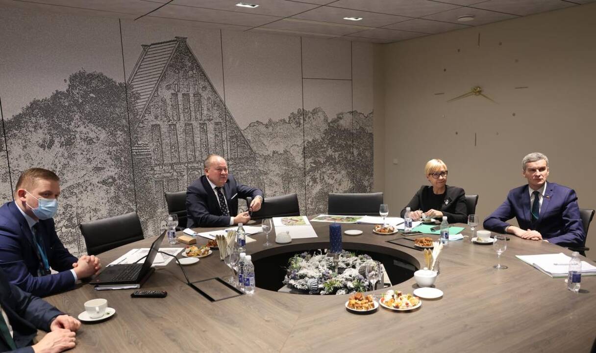 Svarbu: susitikime daugiausia diskutuota apie Tūkstantmečio mokyklų programą.