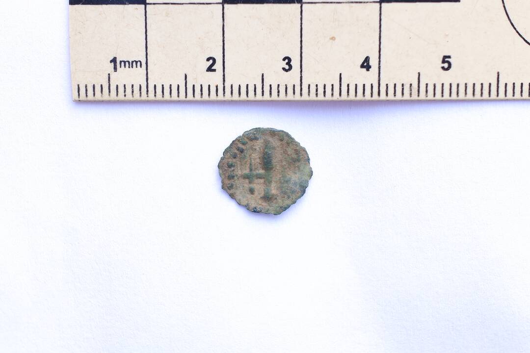 Klodai: detaliųjų archeologinių tyrimų perkasa rekonstruojamoje Vilniaus gatvėje.