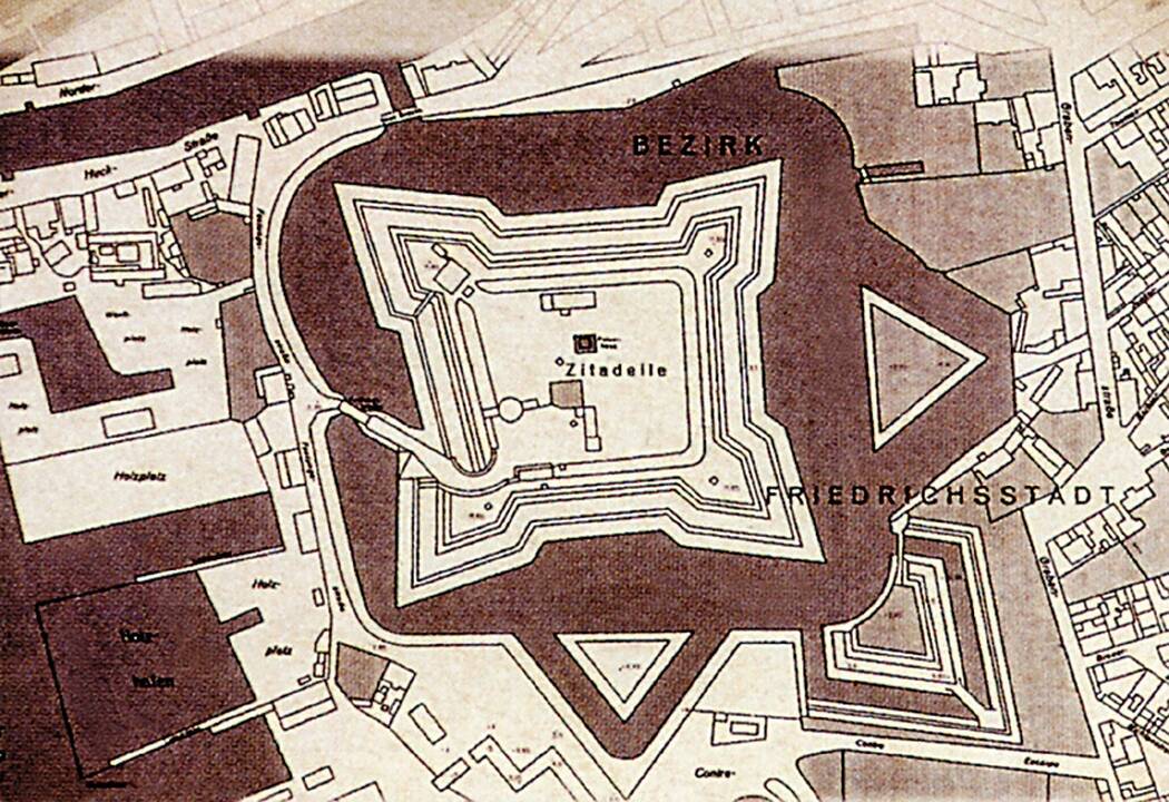 Istorija: XVII a. Klaipėdos pilies, tvirtovės ir miesto maketas.