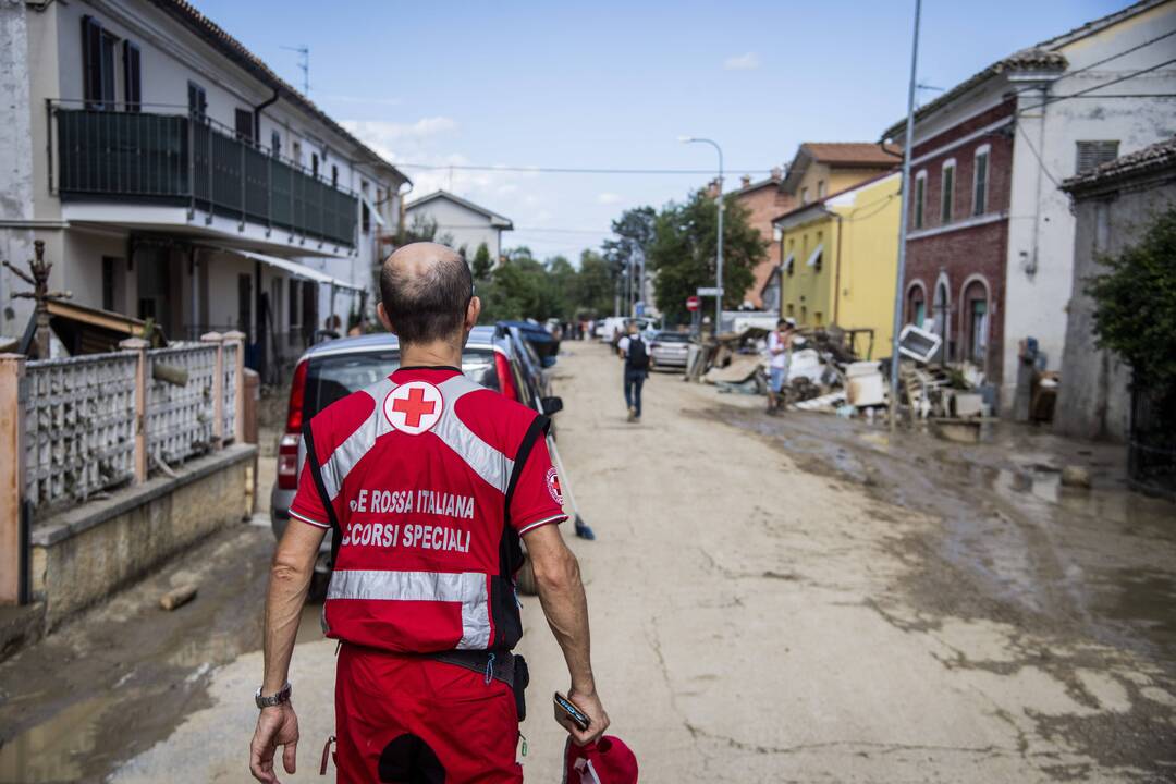 Italijoje per audras žuvusių žmonių skaičius padidėjo iki vienuolikos