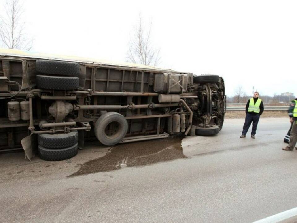 Apvirtusiame vilkike Šalčininkų rajone rastas Baltarusijos piliečio kūnas