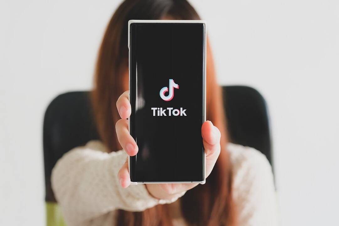 Tyrimas: „TikTok“ paieškos rezultatuose gausu dezinformacijos