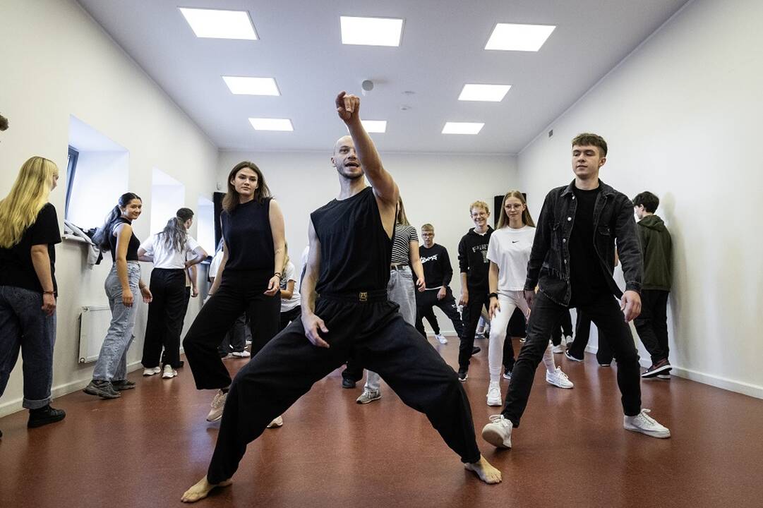 Edukatoriai Blady Kris iš Lenkijos ir Tim Slizzer iš Liuksemburgo.