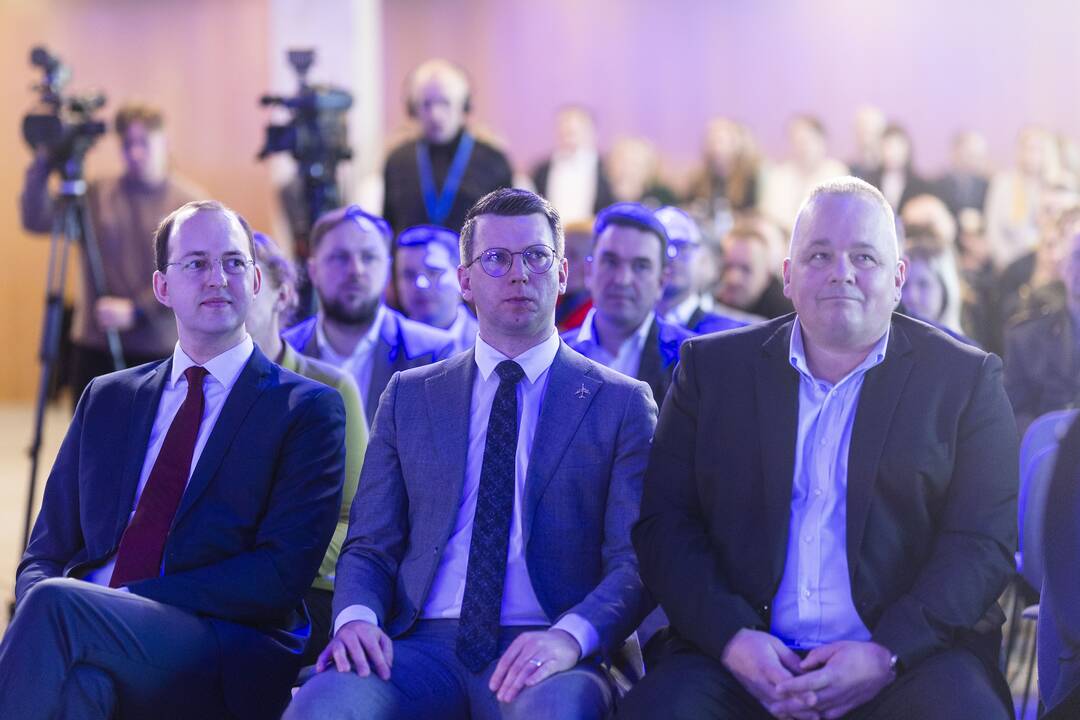 Vilniaus oro uosto naujojo išvykimo terminalo statybos pradžios pristatymas
