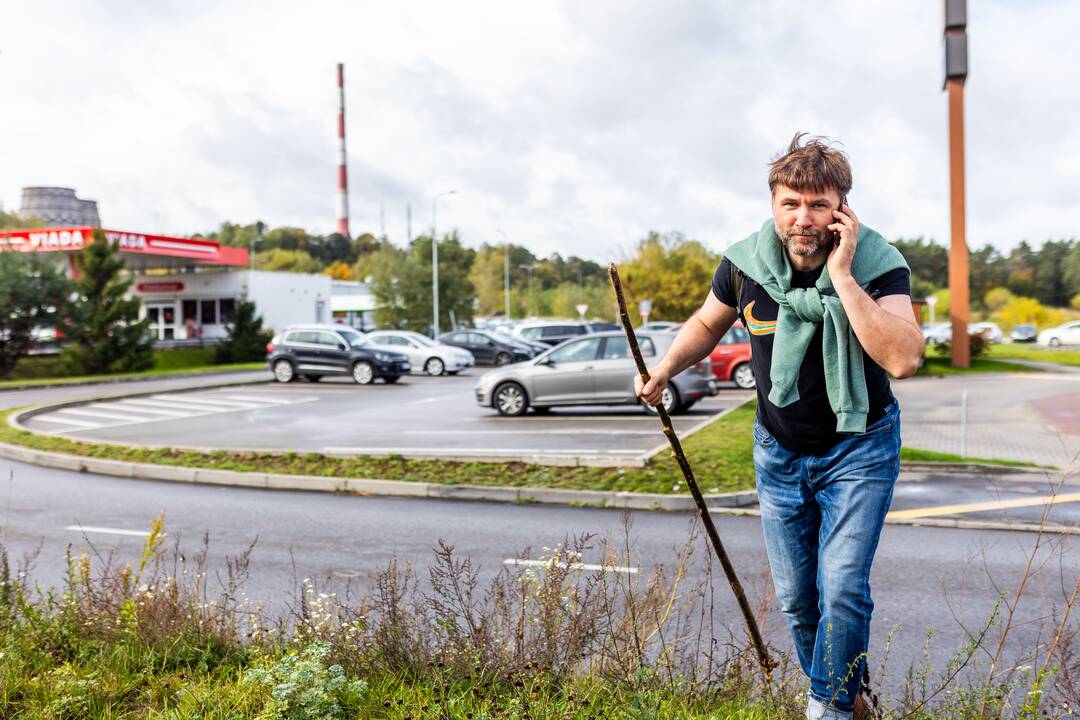 Nuo Klaipėdos į Vilnių žygiuojantys mokytojai pasiekė sostinę