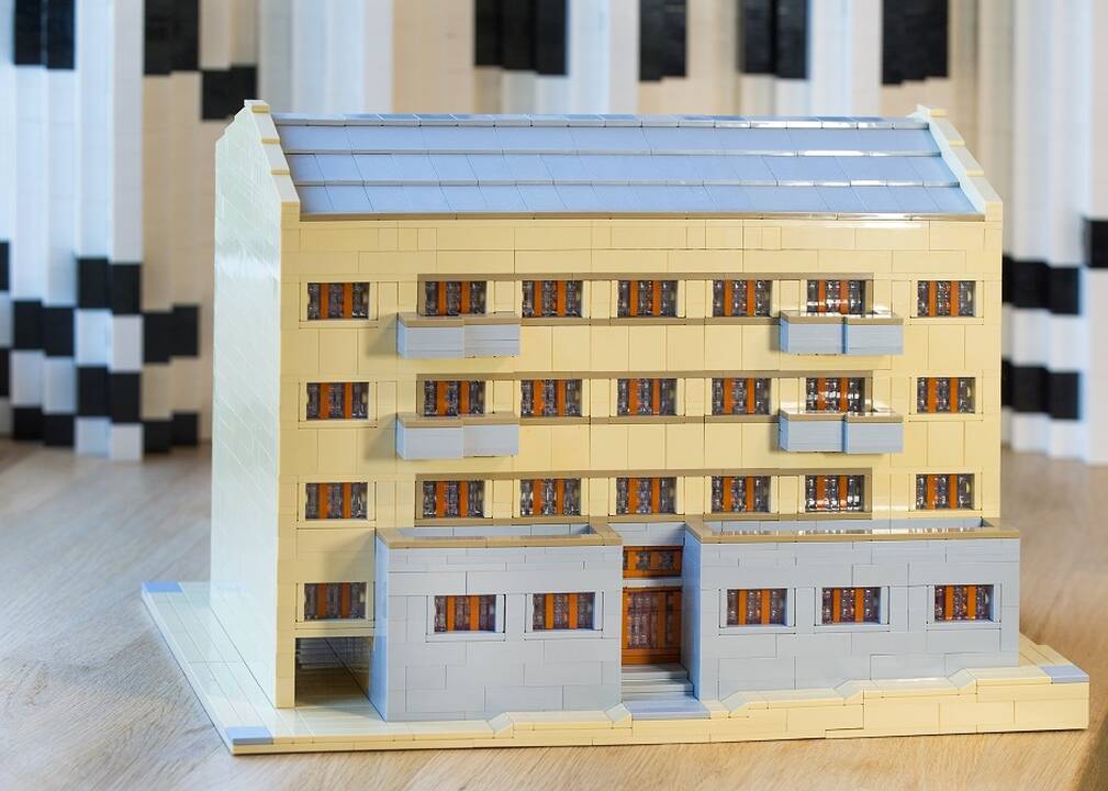 Rezultatas: R. Mikšiūno iš kaladėlių sukurti darbai reikalauja daug kantrybės, užsispyrimo ir kruopštumo.