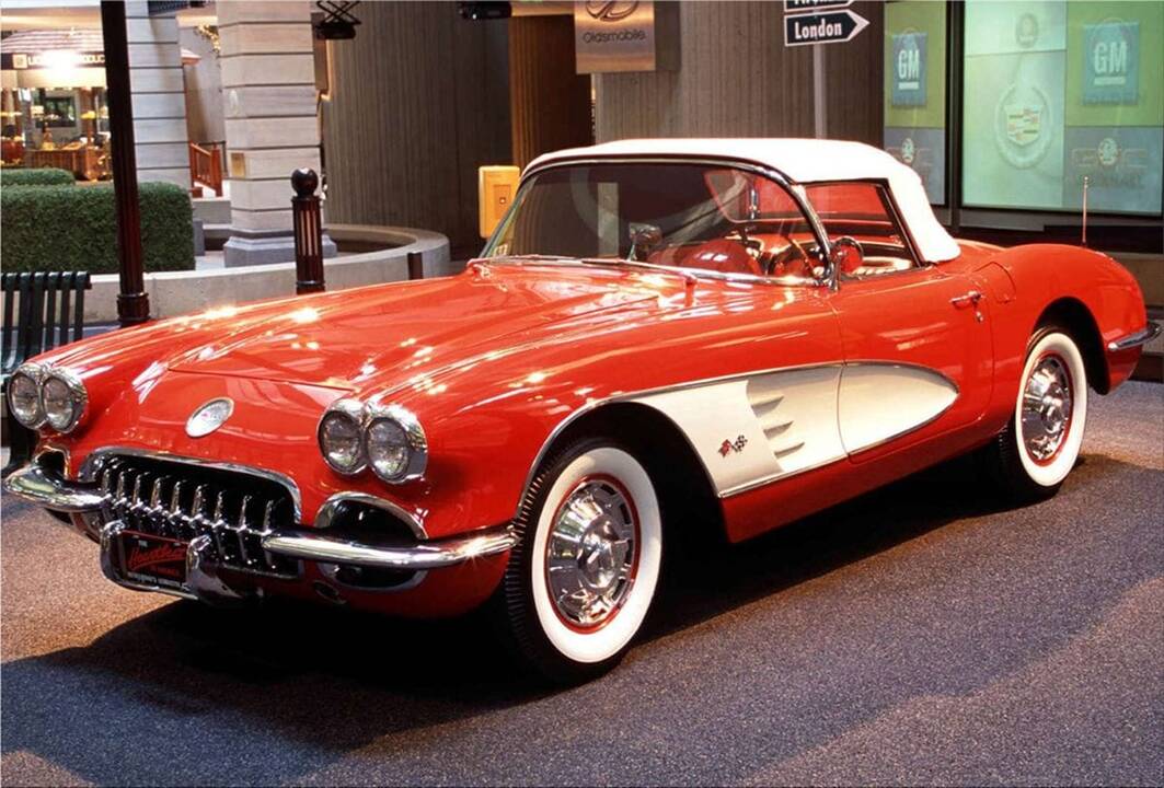 Retenybė: „Lamborghini 350 GTV“ buvo pagaminta tik 120 vienetų.