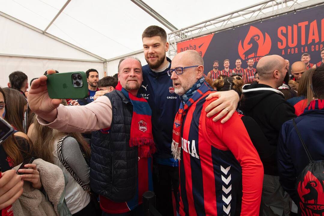Revanšas: „Žalgiriui“ pergalingą tašką per dvikovą su „Maccabi“ pelnė I. Tayloras.  